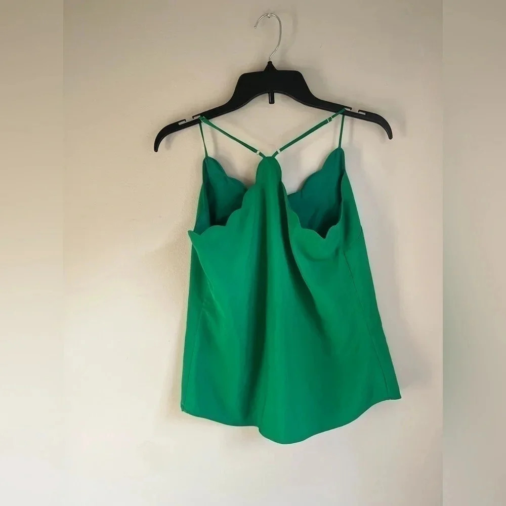 Jcrew scalloped tank top size 2 - Picture 5 of 5